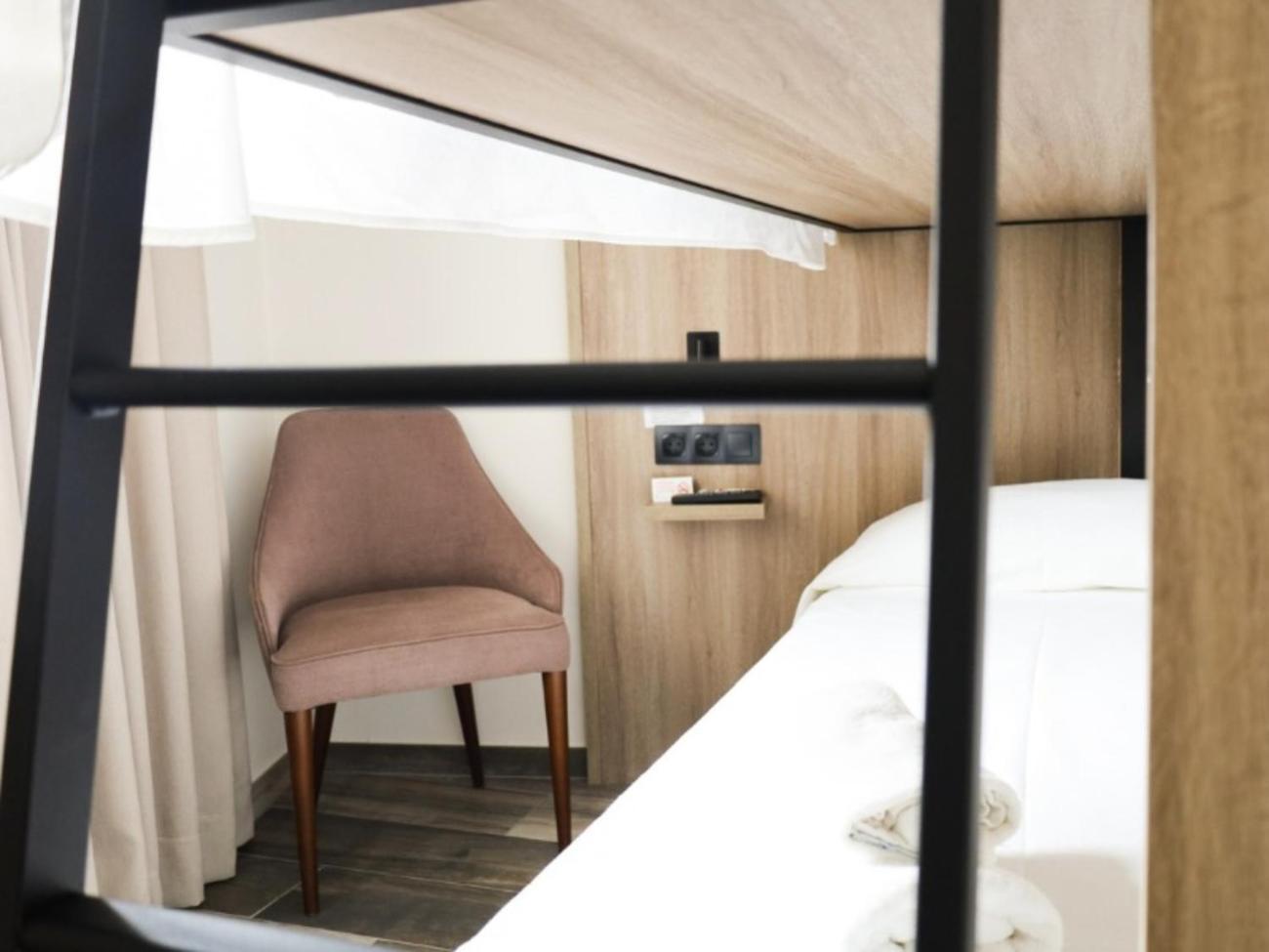 Hospedium Dlj Hostal Tematico Desde La Juderia Архона Экстерьер фото