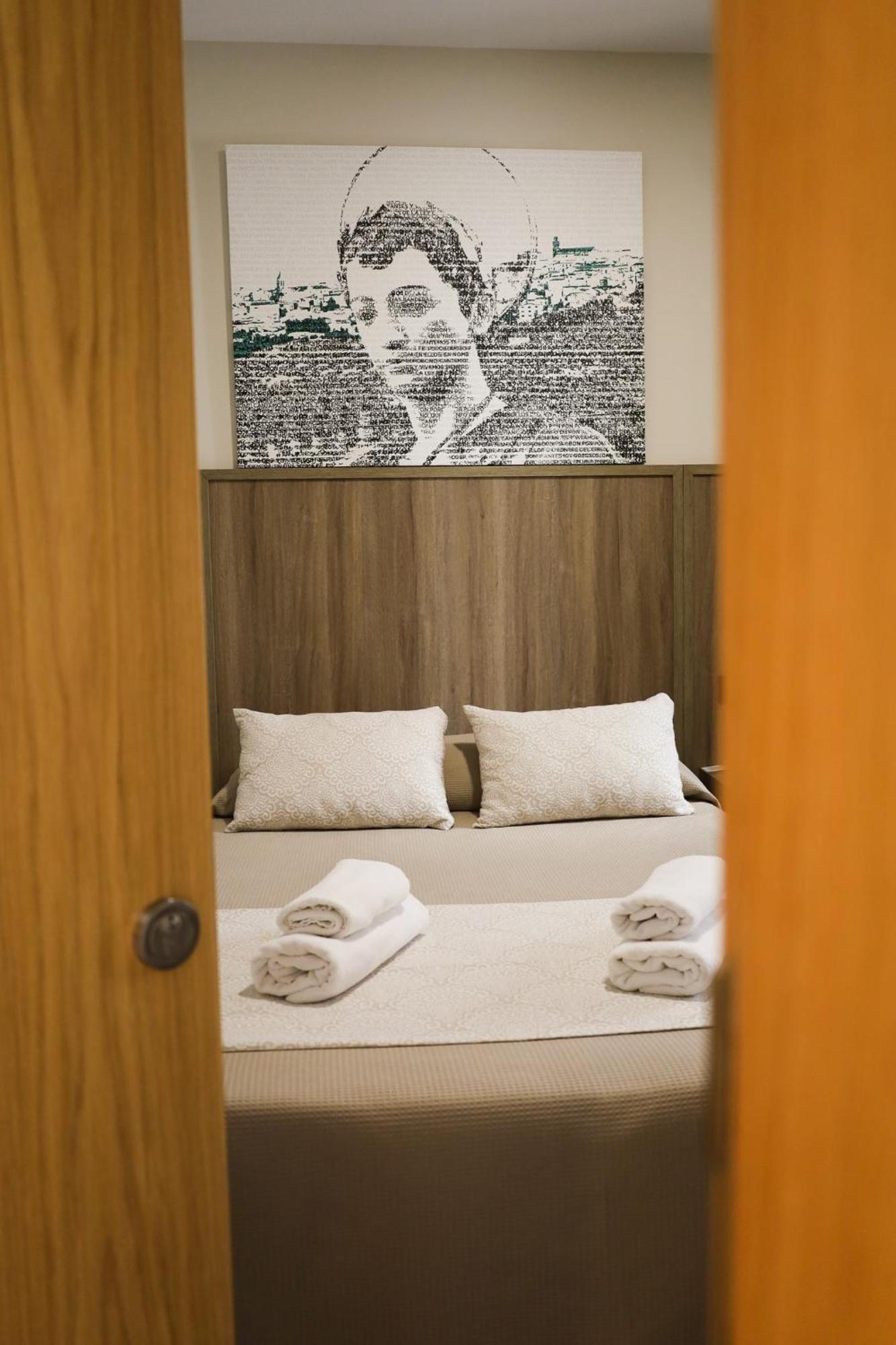 Hospedium Dlj Hostal Tematico Desde La Juderia Архона Экстерьер фото